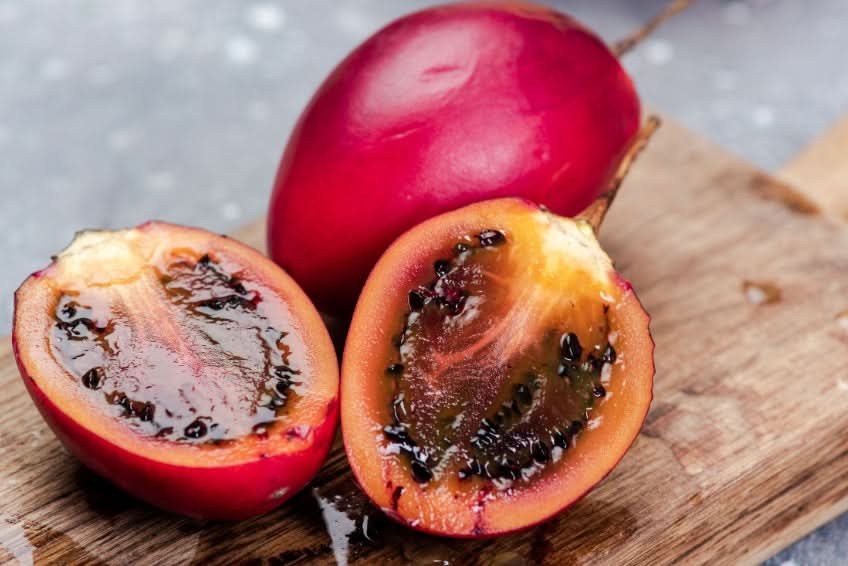 Tamarillo (Tomate de Arbol)