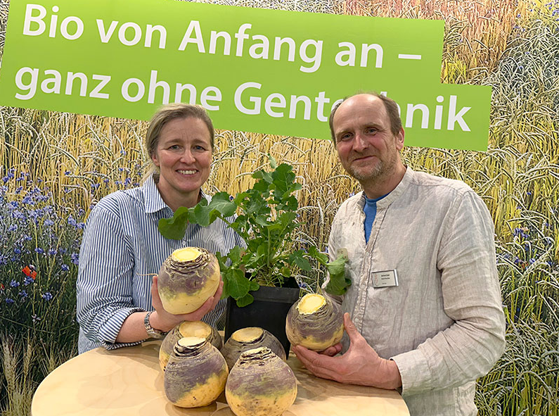 Rote Bete samenfest gegart im Beutel regional demeter von Familie Schoof