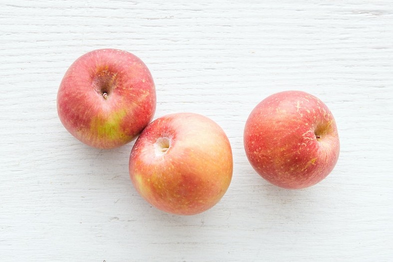 Bio Apfel Fuji online bestellen  Trübenecker liefert Dir Bio Äpfel!